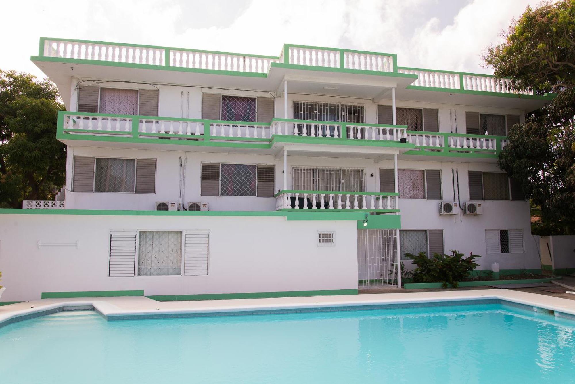 Villa Donna Inn Бухта Монтего Экстерьер фото