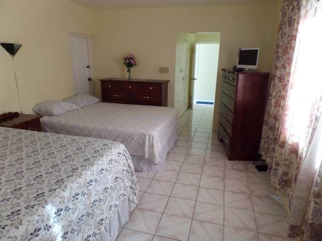 Villa Donna Inn Бухта Монтего Номер фото